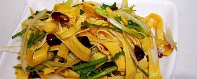 炝油皮怎样做 呛油皮的做法