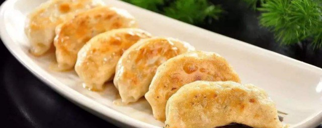 饺子解冻后怎样做煎饺 做煎饺的次序
