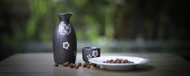 酒后缓解头痛的技巧 酒后缓解头痛可以怎样做