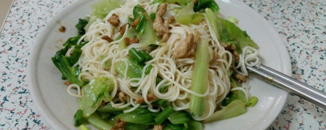 生菜面如何做 生菜拌面做法介绍