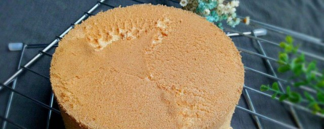 制作戚风蛋糕技巧 六寸戚风蛋糕做法