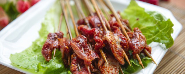 羊肉串制作技巧 怎样自己串羊肉串