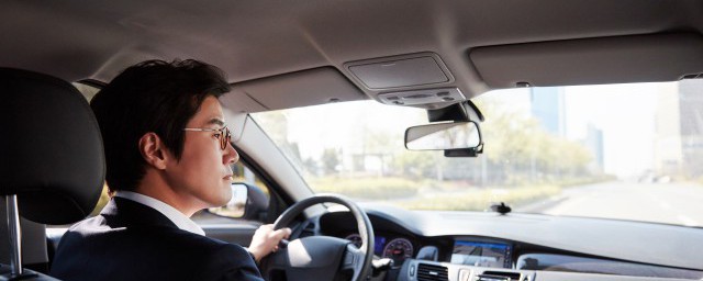 科目二调镜技巧 科目二反光镜怎样调