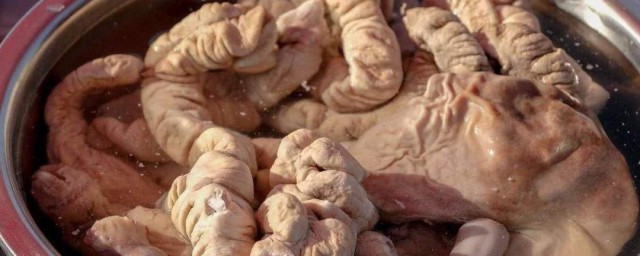 如何洗猪大肠又快又干净 3分钟教你洗猪大肠
