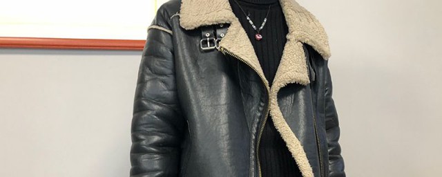 羊羔毛外套如何洗最好 羊羔毛外套的清洗方法