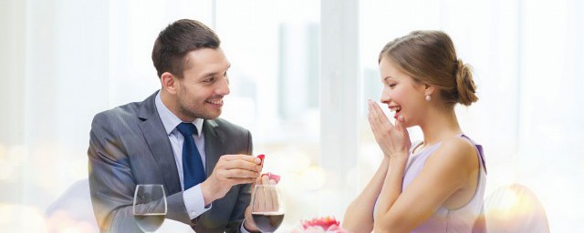 求婚表白的话真实点的 怎样求婚表白最好