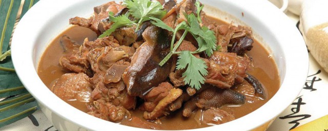 小鸡炒蘑菇次序 需要什么材料呢