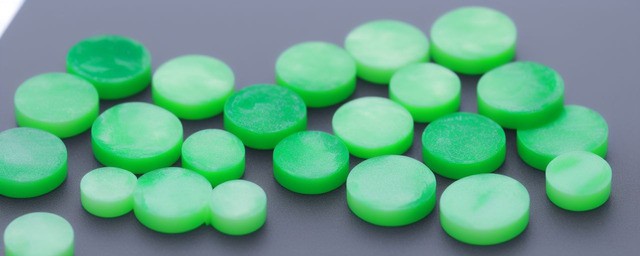 磁铁墨玉鉴别