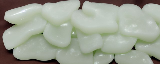 翡翠与羊脂白玉