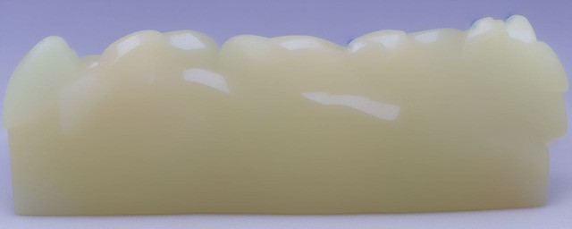 和田白玉与羊脂玉