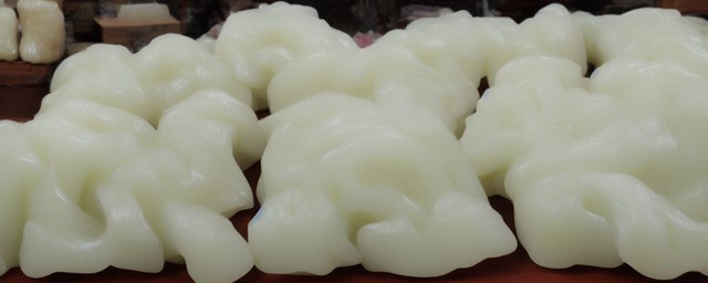 市面上羊脂白玉什么冒充的