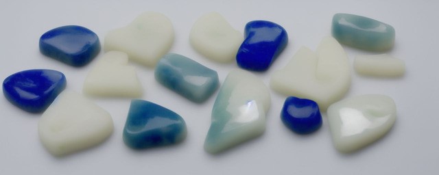 白玉和青白玉的那个好