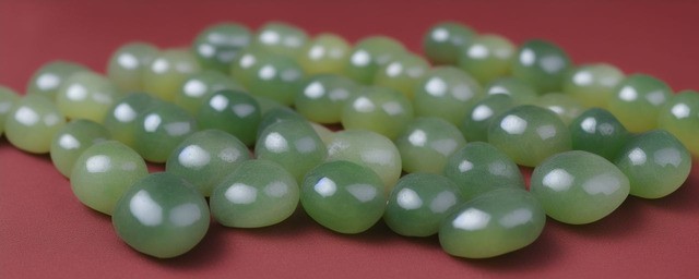 新疆籽料墨玉特征