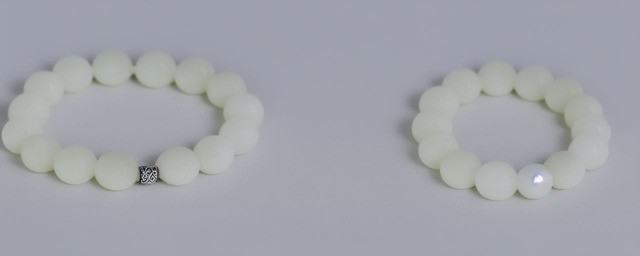 顶级白玉镯子