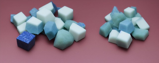 墨玉原石切开后是什么样子