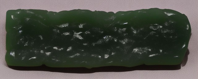 和田玉是墨玉吗