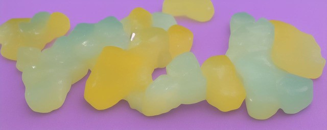 冰种紫罗兰黄翡
