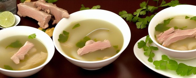西洋参煲排骨汤的做法