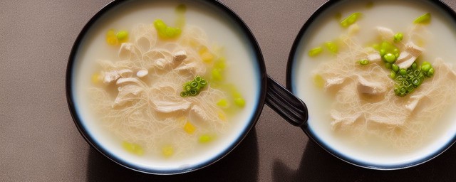 炖银耳莲子汤的做法