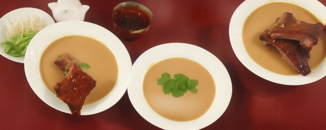 产妇排骨莲藕汤的做法