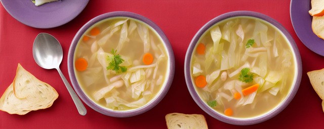 酸菜豆角汤的做法