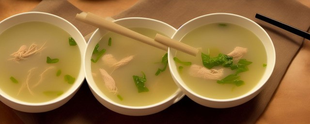 滋阴鸭汤的做法