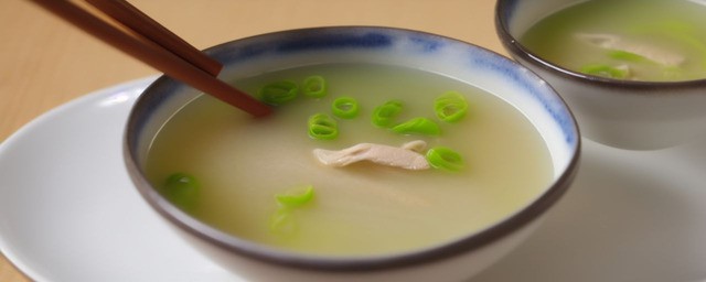 黄鳝下奶汤的做法