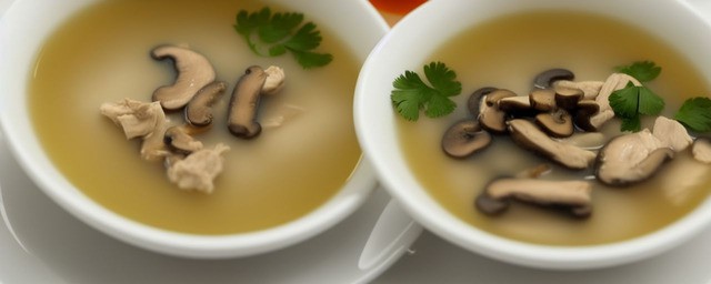 茶树菇鸡的做法煲汤