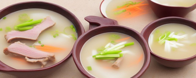 排骨萝卜黄豆汤的做法