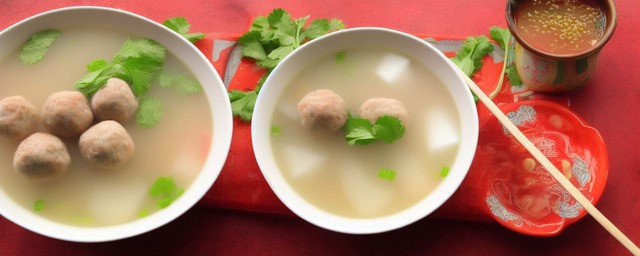 萝卜丸子豆腐汤的做法
