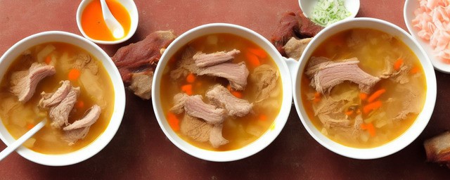 山药羊肉排骨汤的做法
