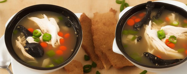 乌鸡白凤汤的做法