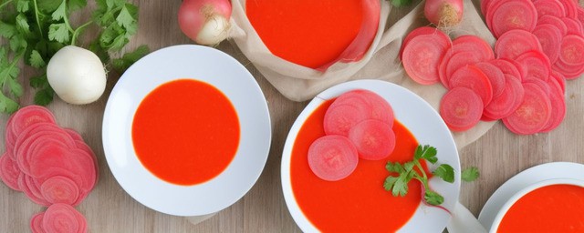 萝卜蕃茄汤的做法