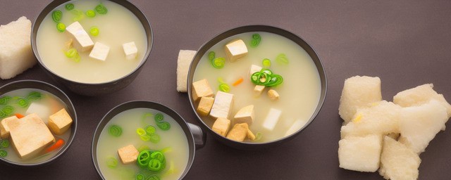 下奶的鲫鱼豆腐汤做法