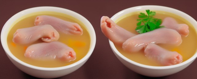 丰胸猪脚汤的做法