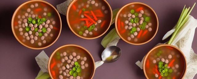 莲子红豆茯苓汤的做法