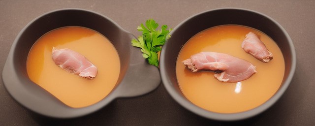 猪蹄汤的做法下奶做法大全 猪蹄汤的做法下奶做法大全