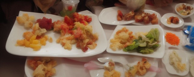 有点不能和什么一起吃饭