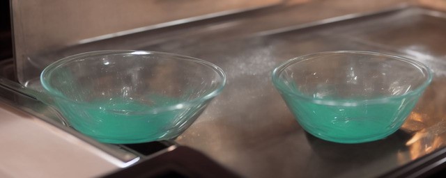 烤箱可以放玻璃碗吗