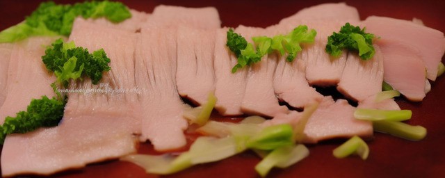 咸鱼蒸五花肉的简易做法