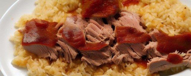 红烧肉焖饭的做法