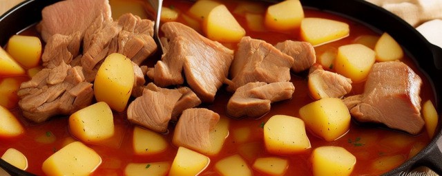 土豆炖猪肉的家常做法
