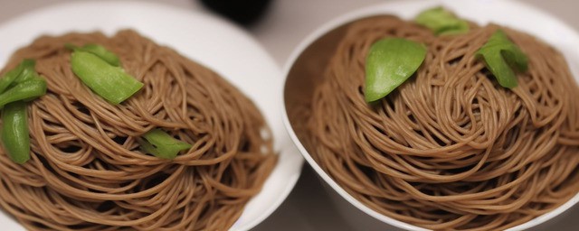 荞麦面不能和什么一起吃