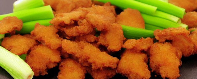 芹菜炒肉怎样做