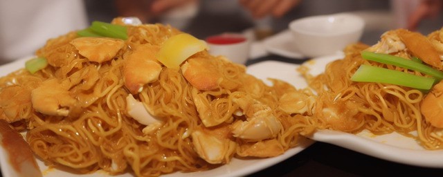 螃蟹炒面能过夜吗能吃吗