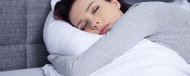梦见在教室上课