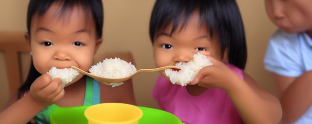 嚼饭喂孩子的危害