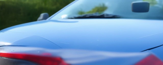 汽车玻璃如何洗才干净 汽车玻璃如何洗才干净