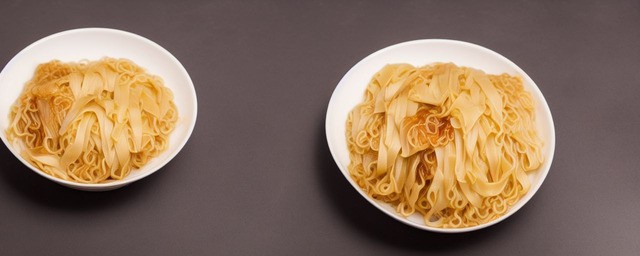 桶装酸辣粉的危害