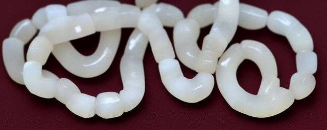 白玉菩提什么珠